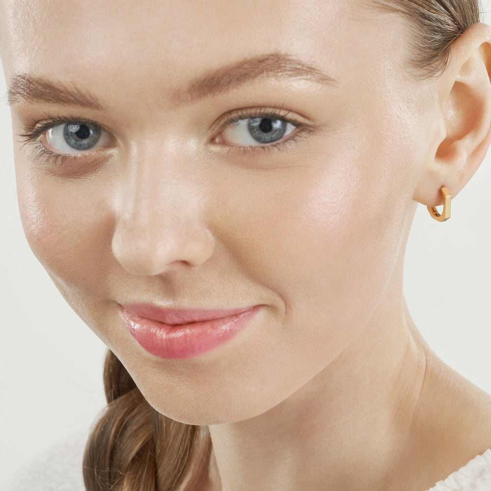 14K Yellow Gold Heptagon Polished Huggie Hoop Earrings