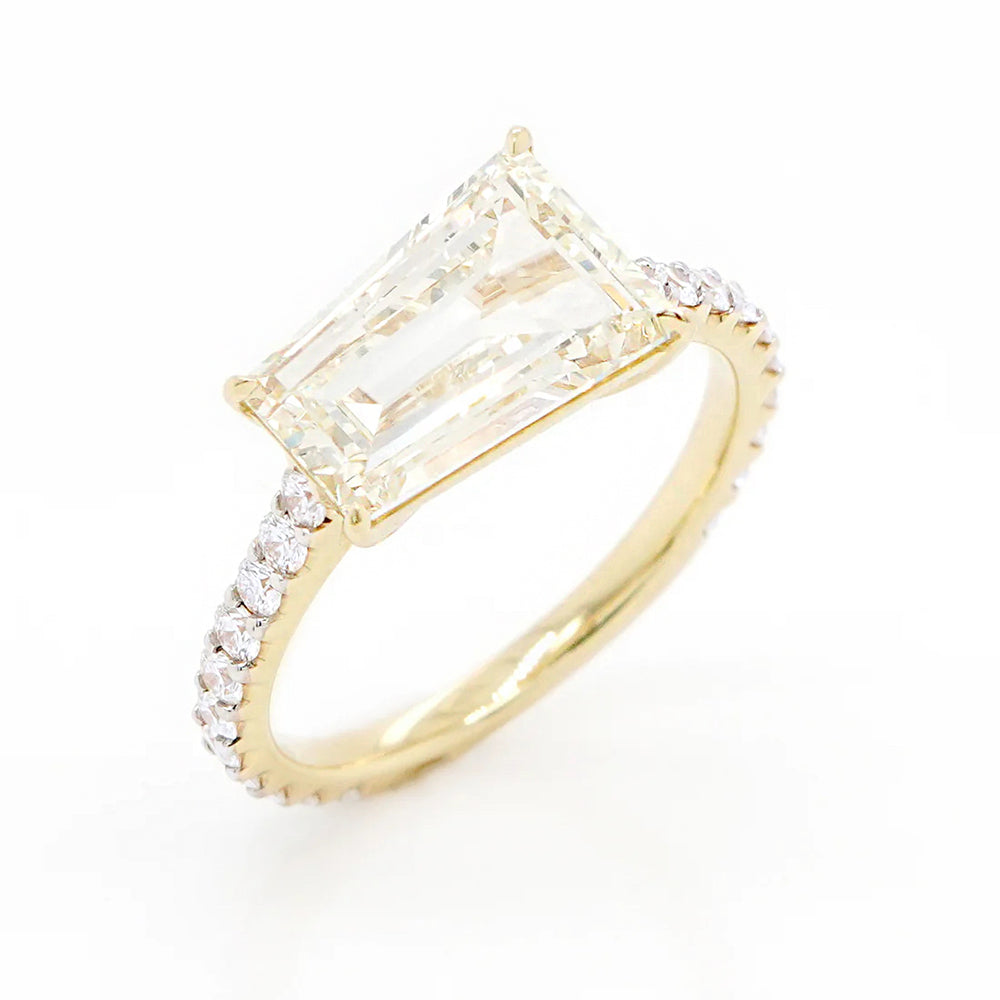 18K Yellow Gold Fancy Tapered Diamond Ring – 2.74 Carat Center with Pavé Diamonds