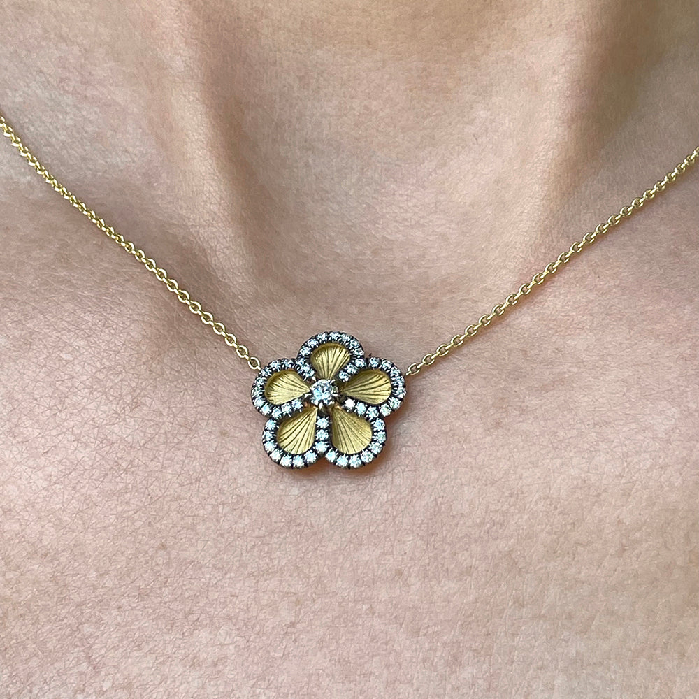 Five Petal Flower Necklace 18k Yellow Gold