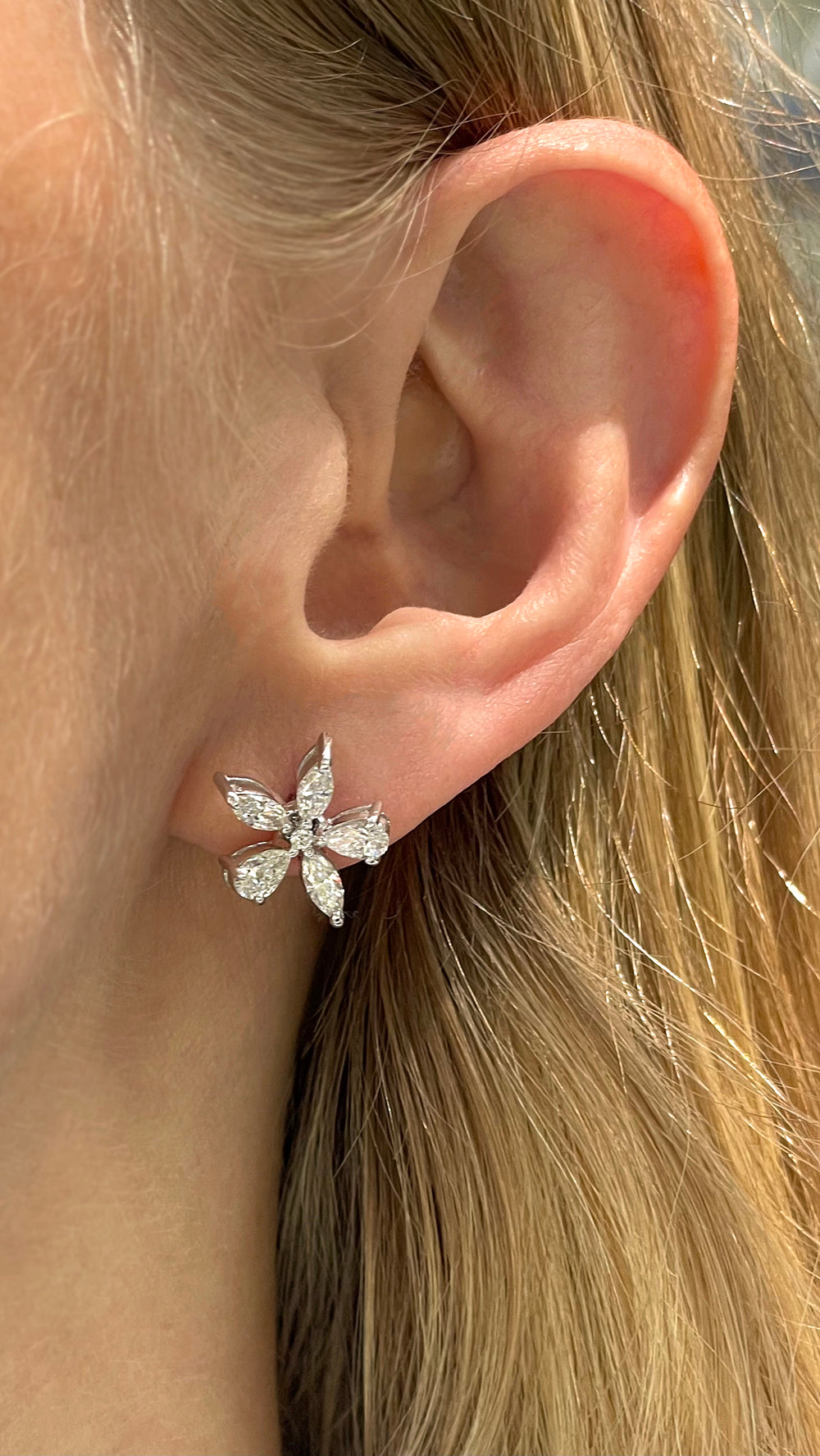 14K White Gold Diamond Flower Earrings - 1.57 Carats