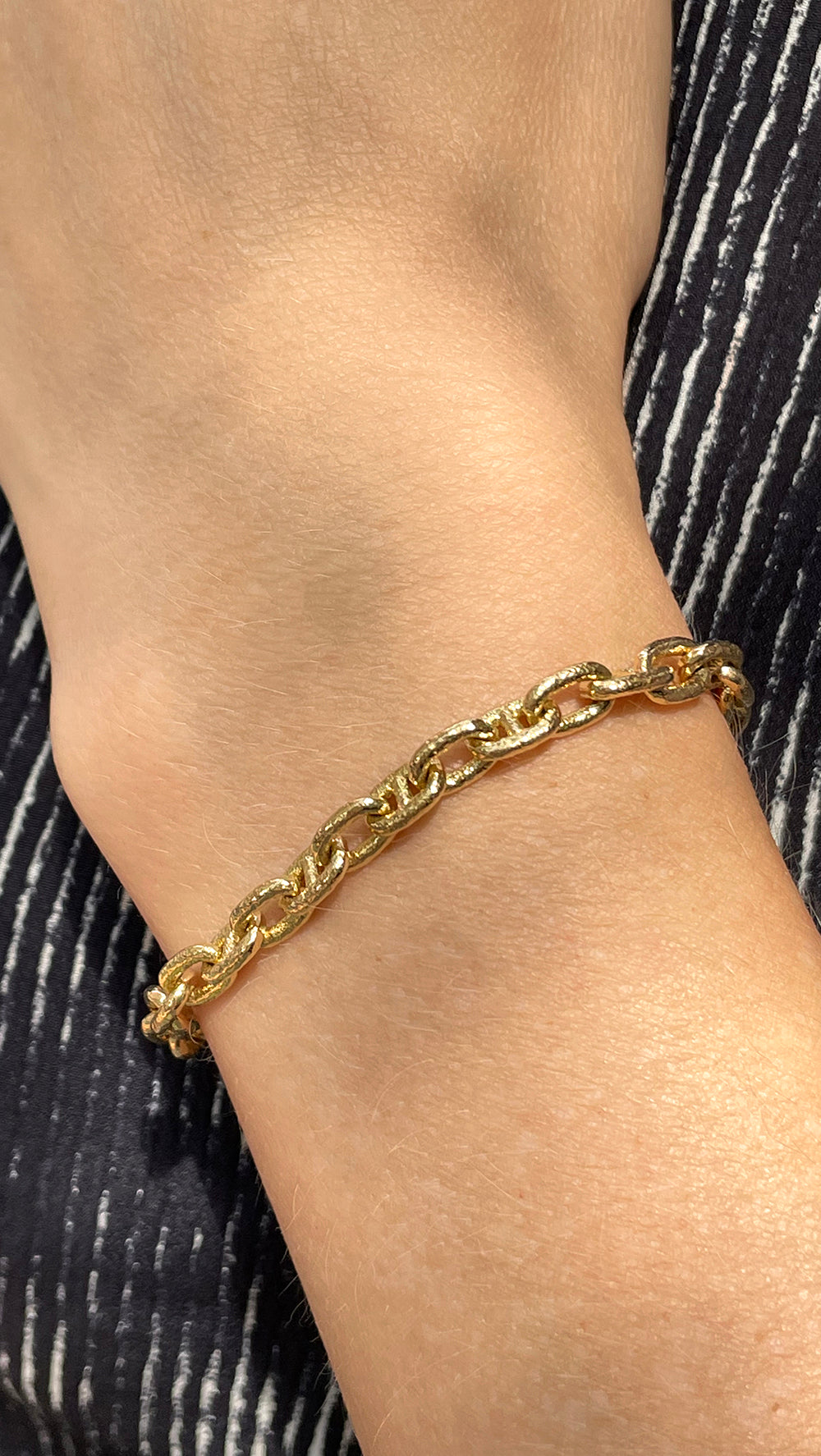 DE Roman Link Bracelet 18k Yellow Gold | Marisa Perry by Douglas Elliott