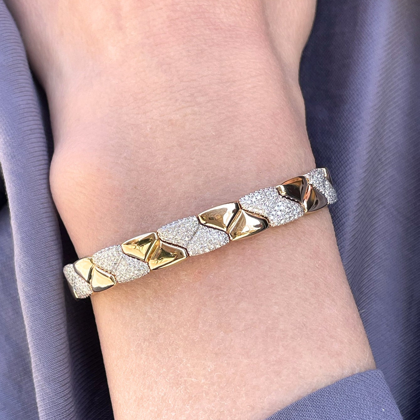 18K Yellow & White Gold Diamond Bangle – 0.77 TCW