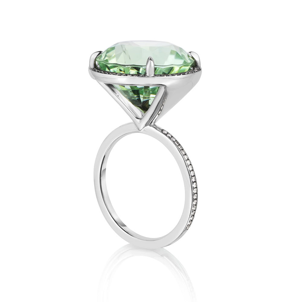 Round Leaf Green Tourmaline Honesty Ring with Thin Bright Cut Diamond Halo