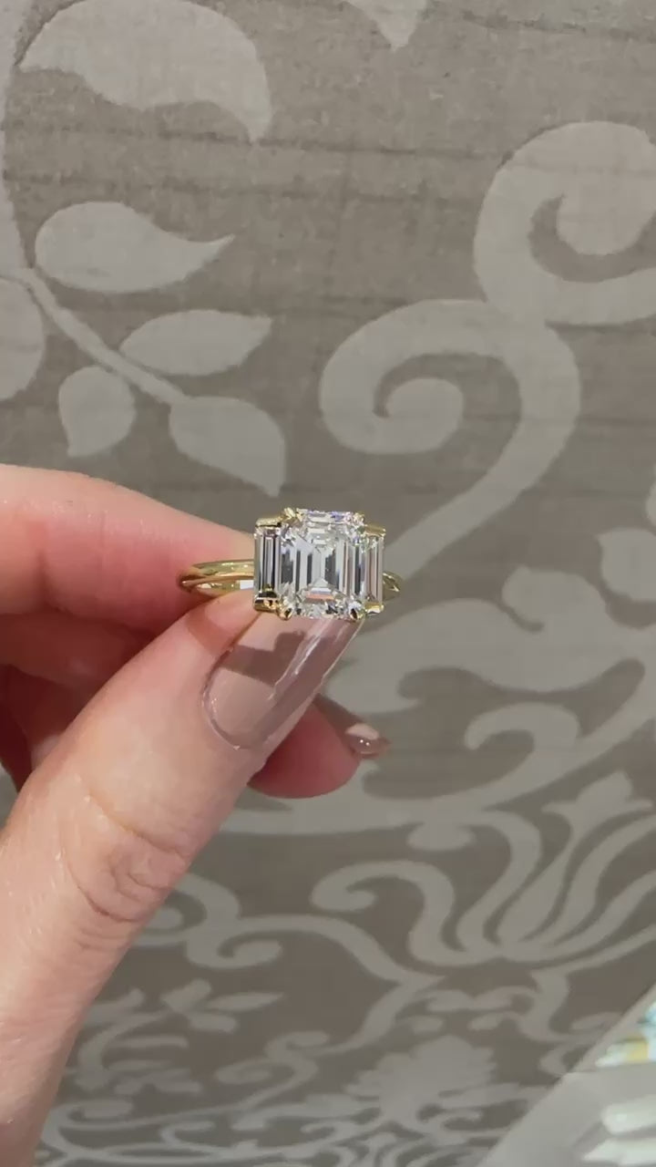 The Rosie Ring 18K Yellow Gold | Marisa Perry by Douglas Elliott_Video