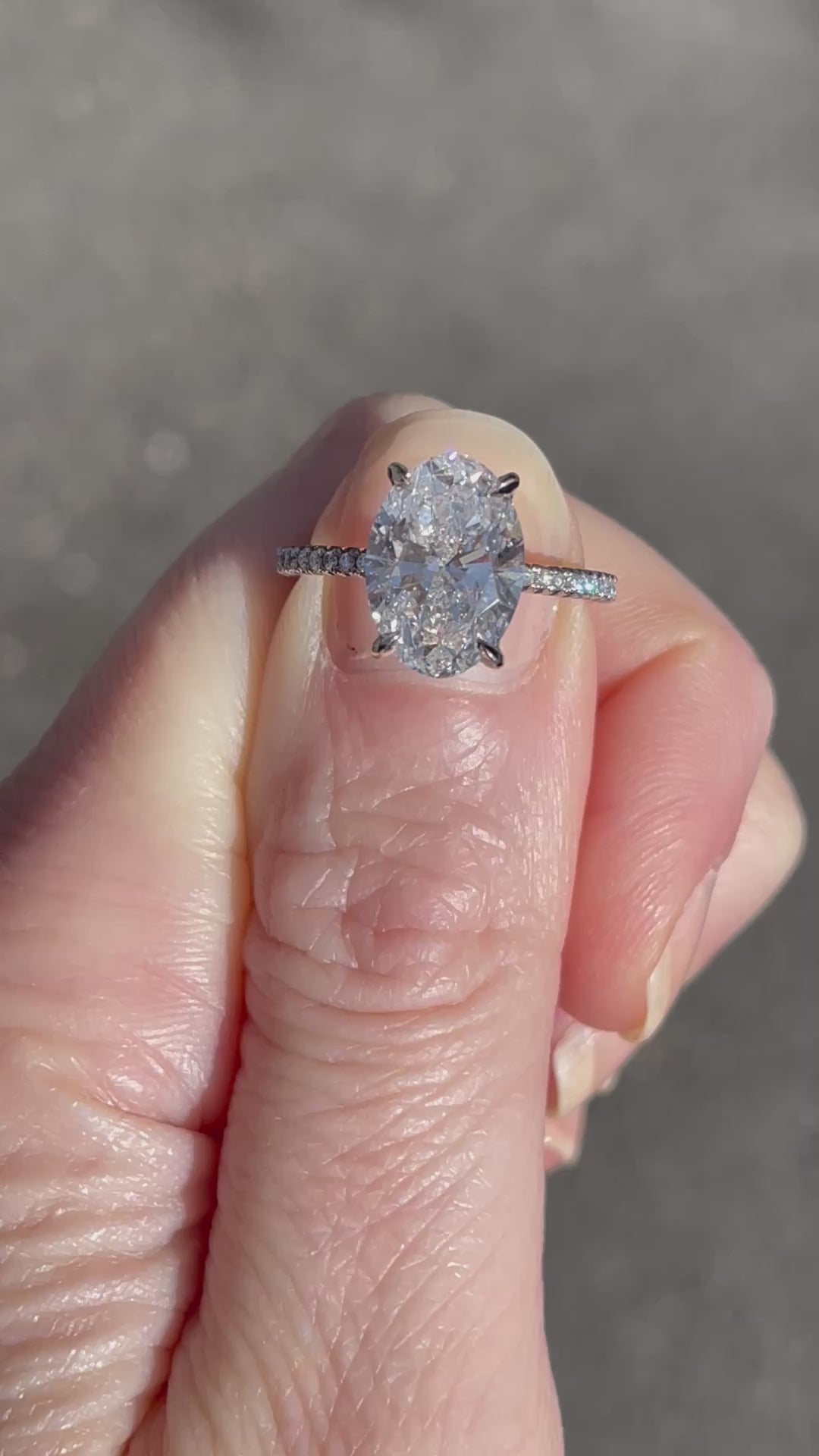 3.02 carat DE Diamond Solitaire | Marisa Perry by Douglas Elliott_Video2