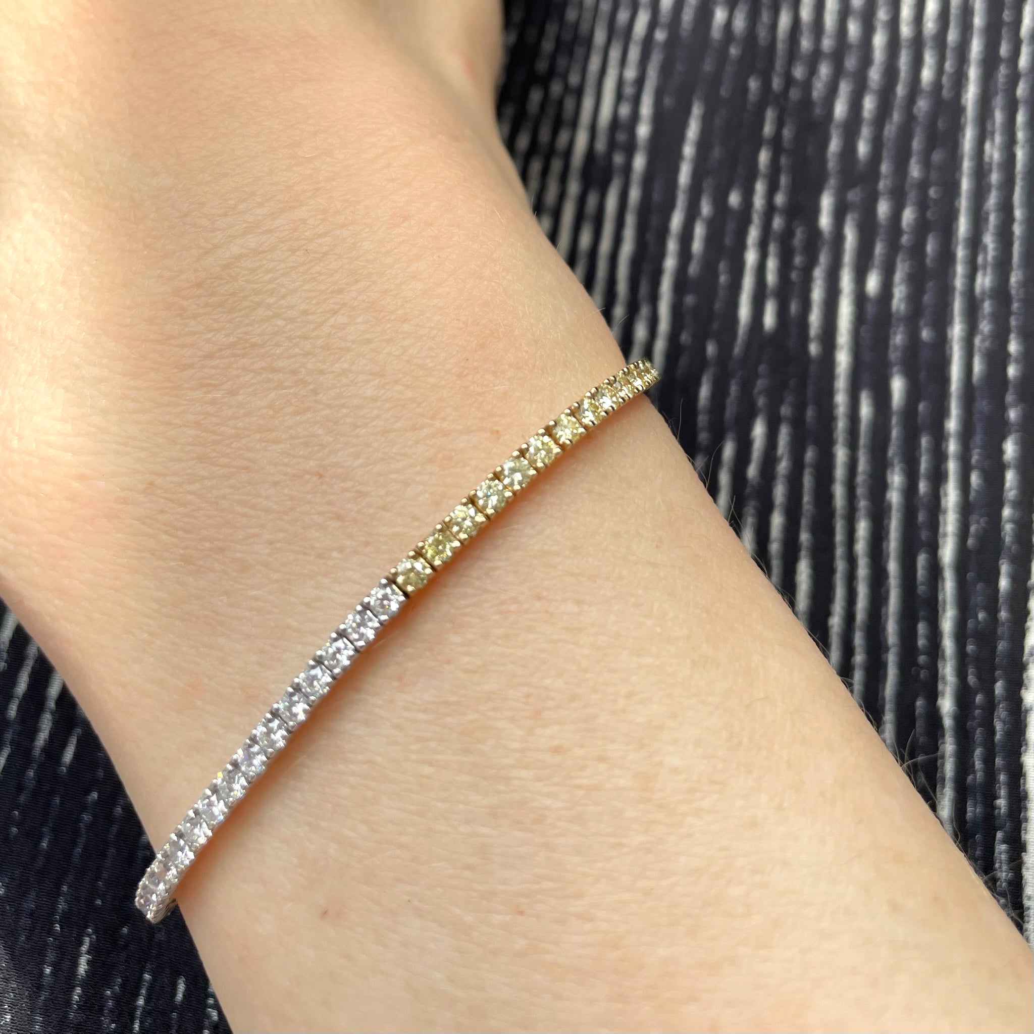 18K Yellow & White Gold Yellow and White Diamond Tennis Bracelet – 3.00 TCW